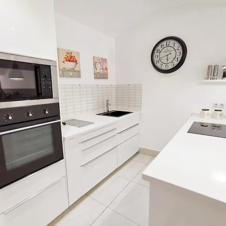 Semesterbostad Bungalow Solycan 35 With Hot Tub By Pride Properties Gc *